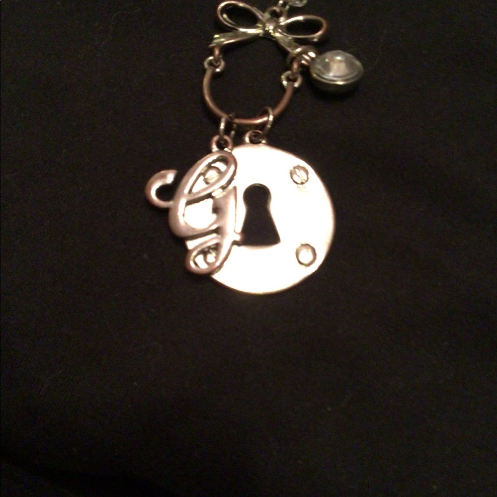 Guess necklace charms - Picture 3 of 4